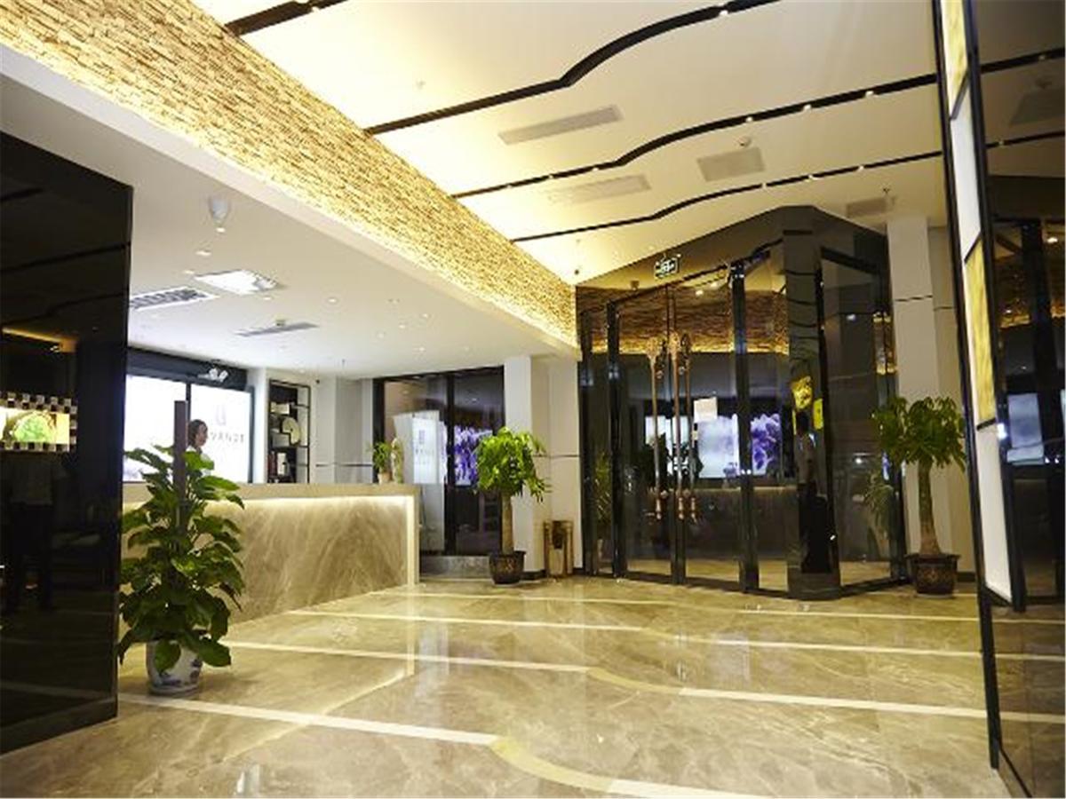 Lavande Hotel Tianhe Gangding Subway Station Branch Guangzhou Exterior photo